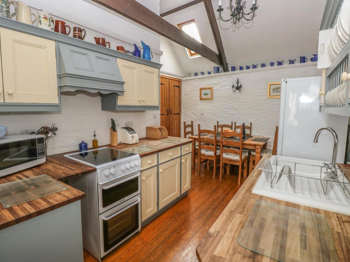 Heather Cottage Milford Haven Ngoại thất bức ảnh