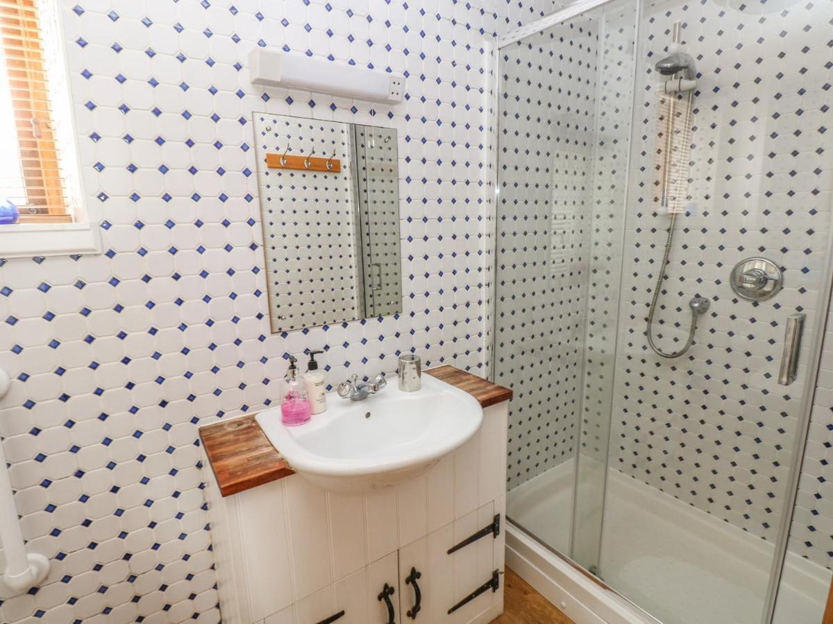 Heather Cottage Milford Haven Ngoại thất bức ảnh